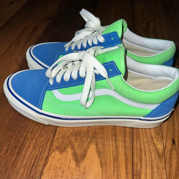 Vans Blue and Green Shoes - Picture 7 of 10